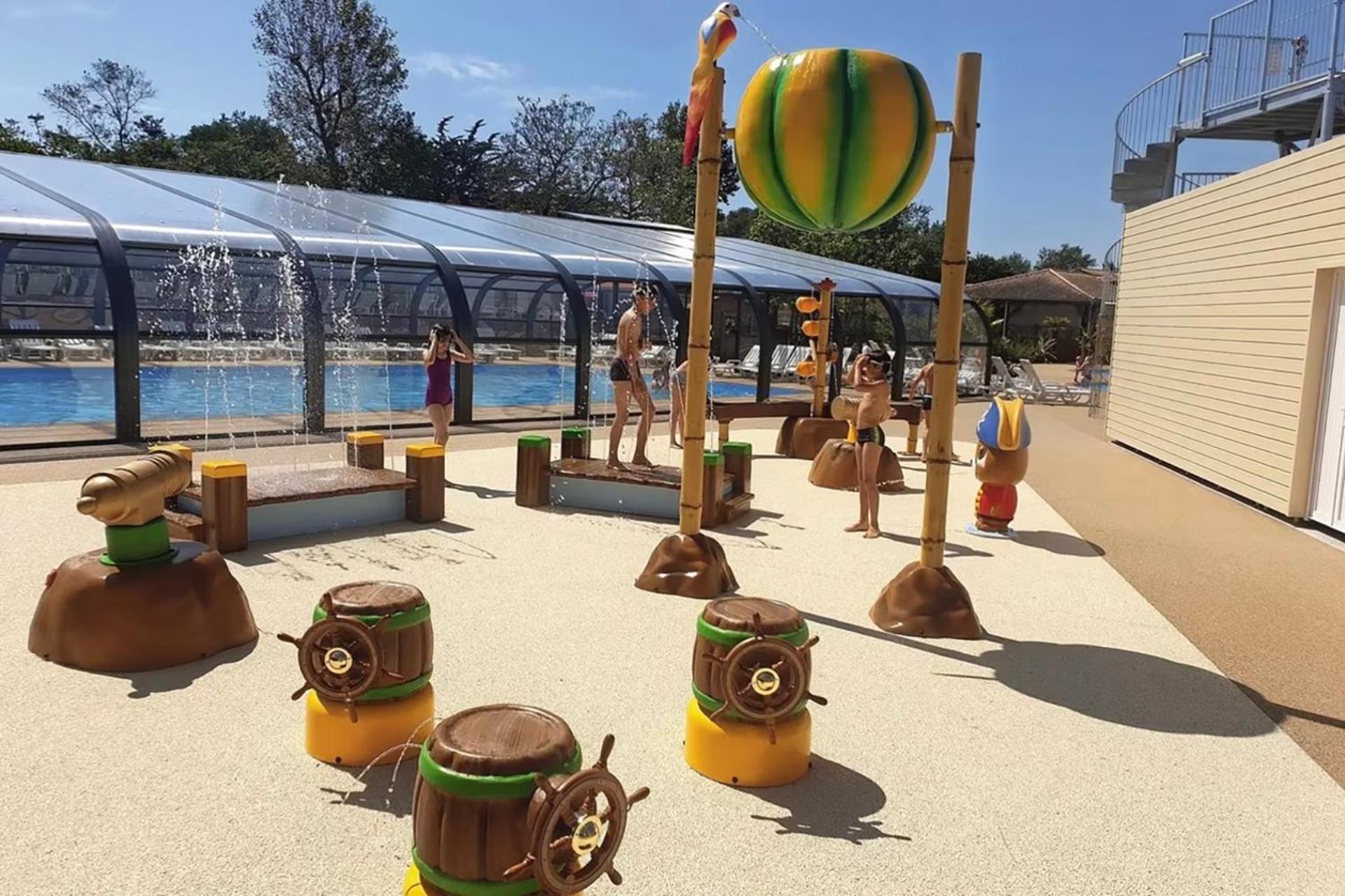 Hotel Kampaoh La Rochelle Châtelaillon-Plage Esterno foto