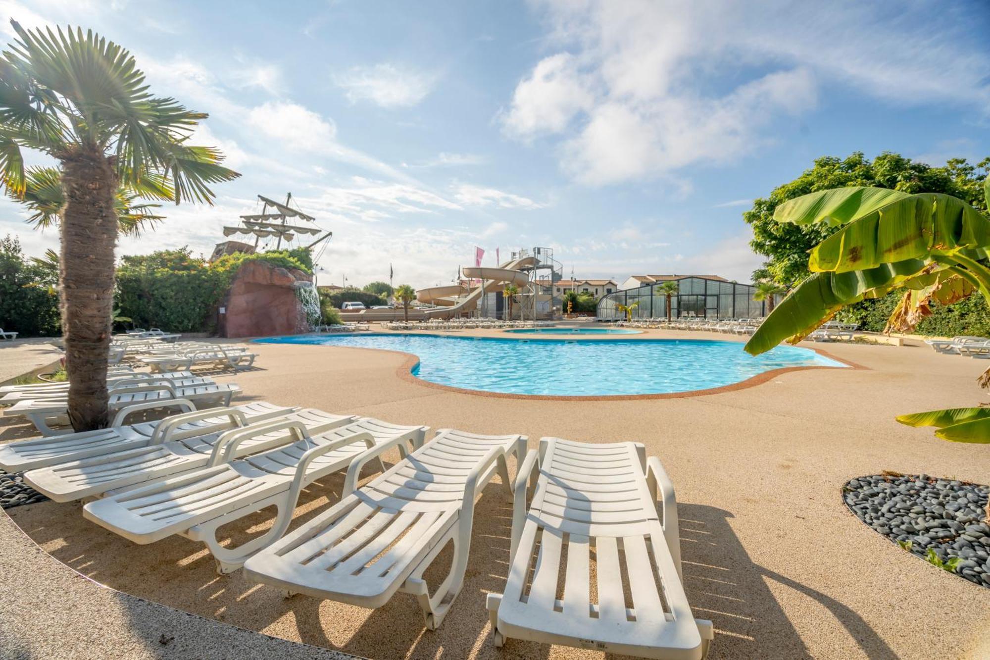 Hotel Kampaoh La Rochelle Châtelaillon-Plage Esterno foto