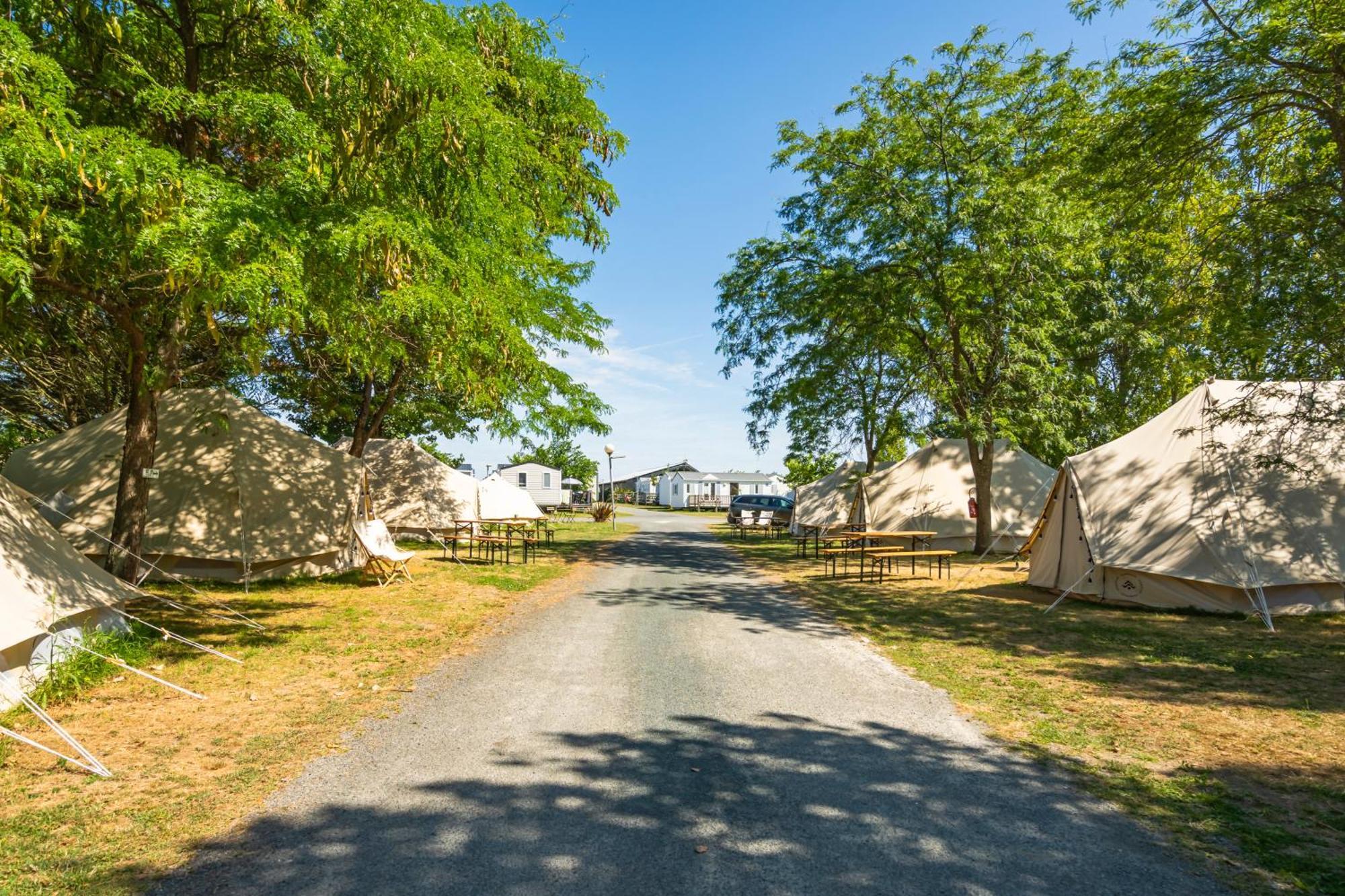 Hotel Kampaoh La Rochelle Châtelaillon-Plage Esterno foto